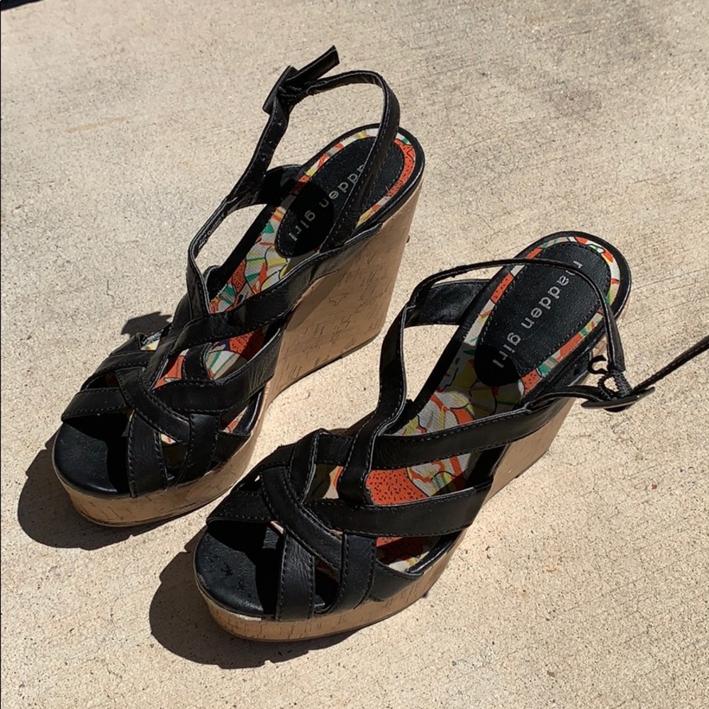 Madden Girl Black Wedges Size 6